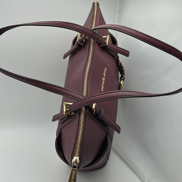 Michael Kors Medium Tote Saffiano Leather Merlot EUC - Picture 10 of 16
